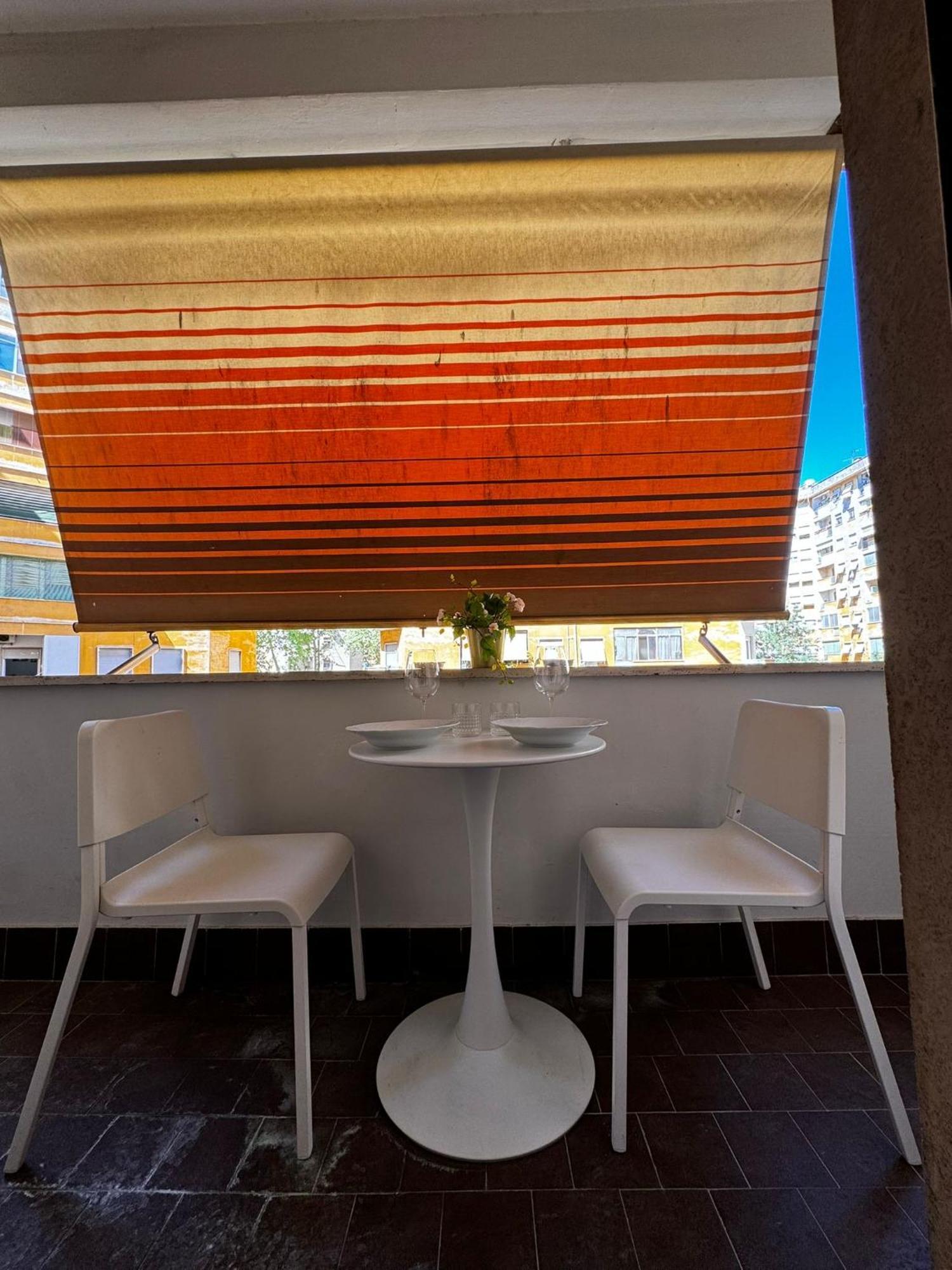 Demetra Apartment - 30M From Metro A Lucio Sestio Dış mekan fotoğraf